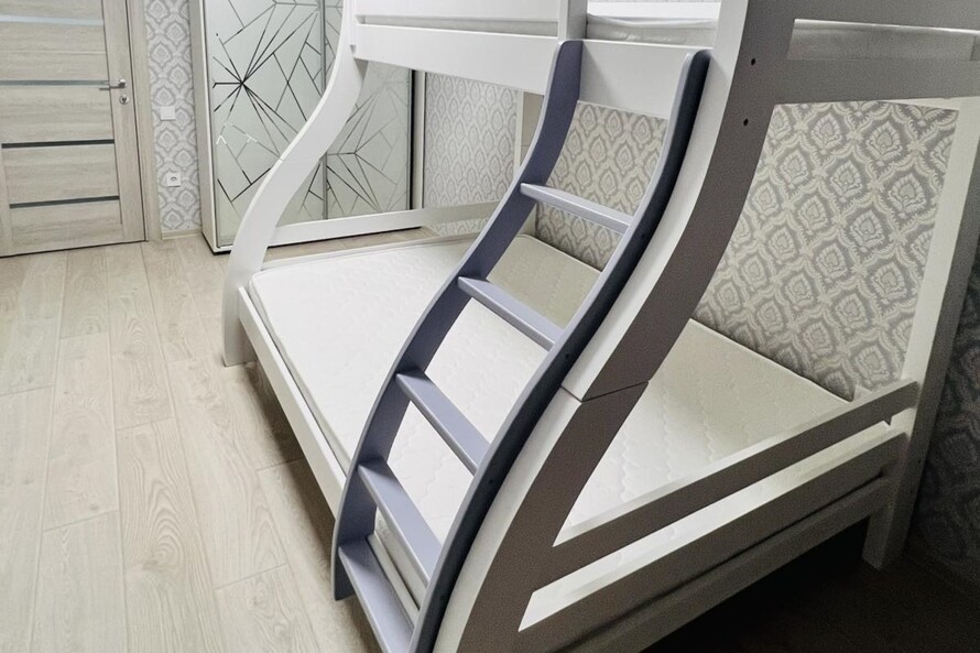 Ліжко двоярусне тримісне Аляска Колір RAL