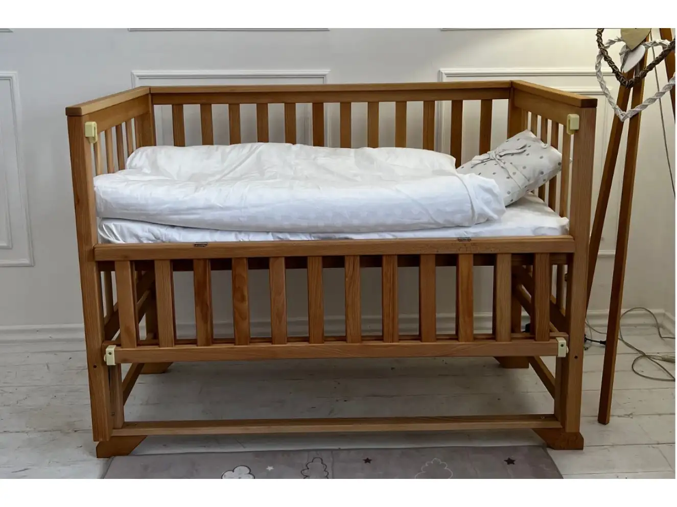 Кроватка для малышей Alex  (Алекс) Цвет Натуральный