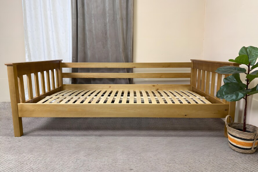 Ліжко Скандинавія Літл Колір Тонований