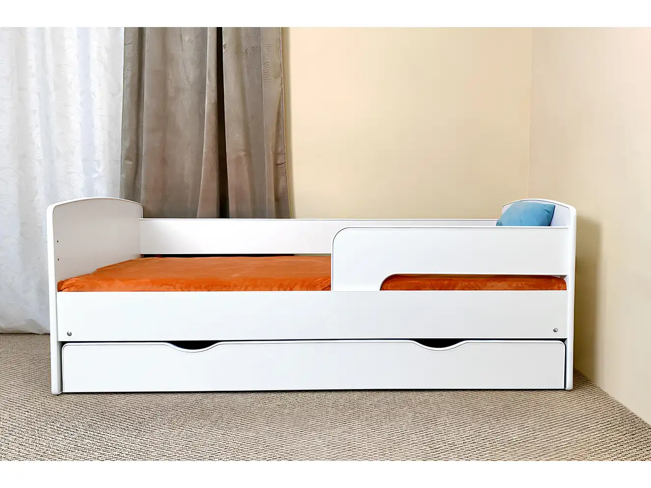 Ліжко з бортиком Кіндер Кул біле / KINDER-COOL Ліжко з бортиком Кіндер Кул біле / KINDER-COOL