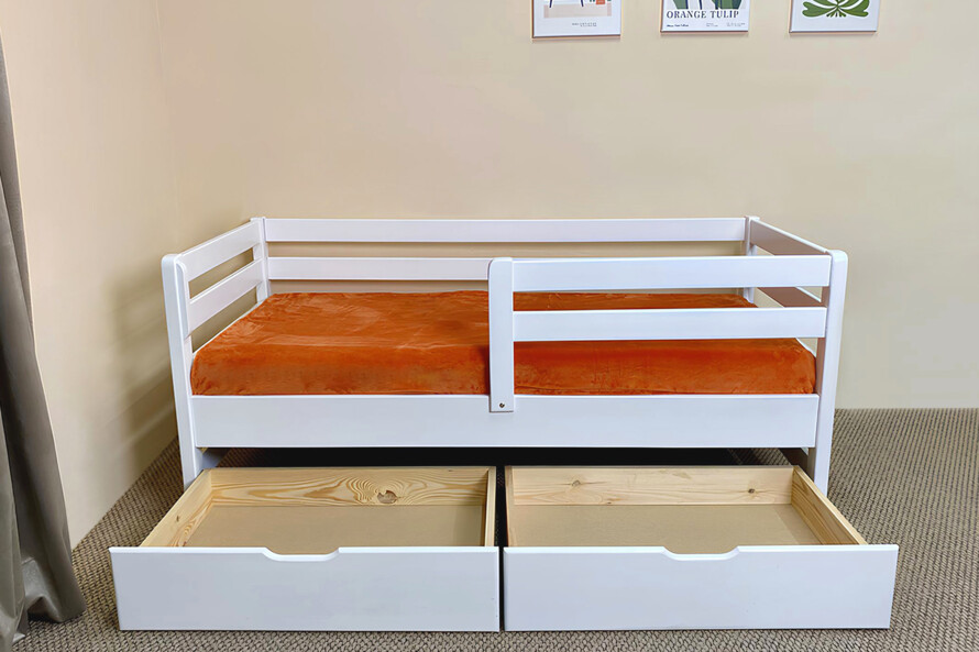 Детская кровать Аврора (массив бука) Цвет RAL