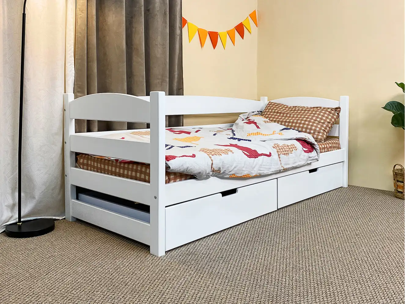 Дитяче ліжко з дерева Фіона (бук) Колір RAL