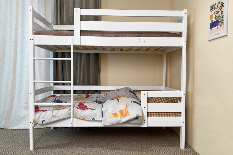 Детская двухъярусная кровать Симба ДУО сосна (Белая)