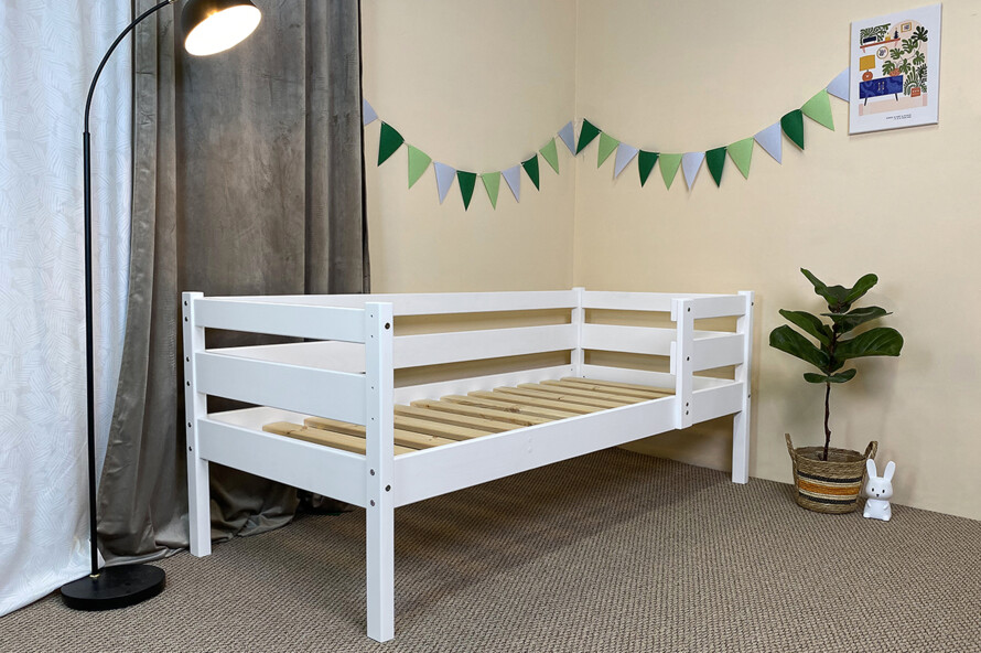 Ліжко дитяче Сімба (сосна) Колір Білий
