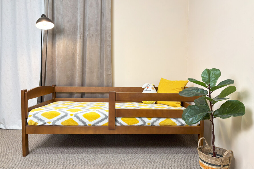 Кровать Лилу (массив бука) цвет тонированный