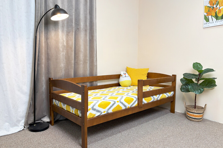 Кровать Лилу (массив бука) цвет тонированный