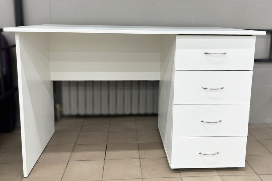 Стіл для школяра №3 з шухлядами