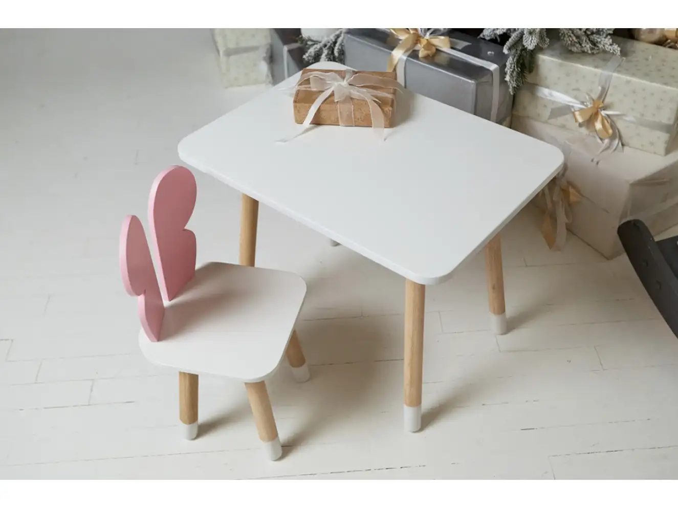 Комплект дитячий столик прямокутний та стільчик метелик / Білий Комплект дитячий столик прямокутний та стільчик метелик / Білий