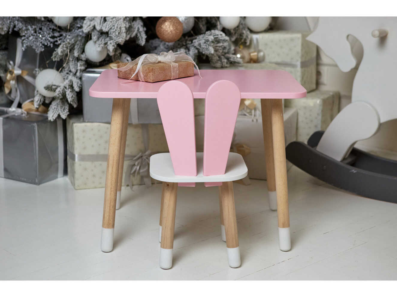 Комплект дитячий столик прямокутний та стільчик зайчик / Рожевий