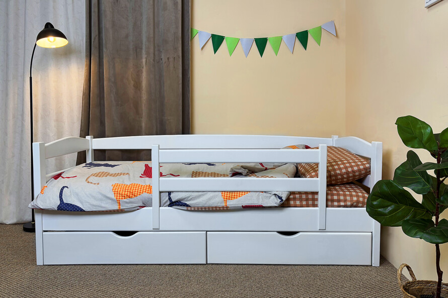 Кровать детская с дерева Чадо (ольха) Белый