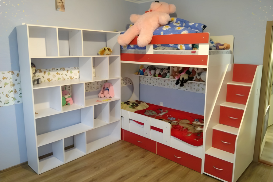 Ліжко Горище двоярусне №1 зі сходами-комод і висувними шухлядами