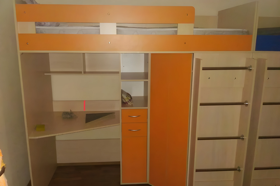 Ліжко Горище Мірабель з шафою та столом