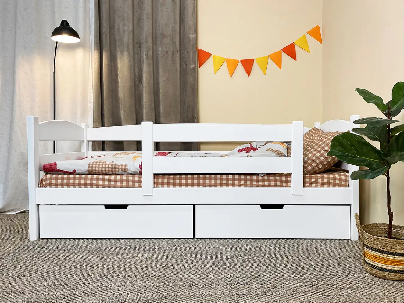 Дитяче ліжко з дерева Фіона Колір Білий