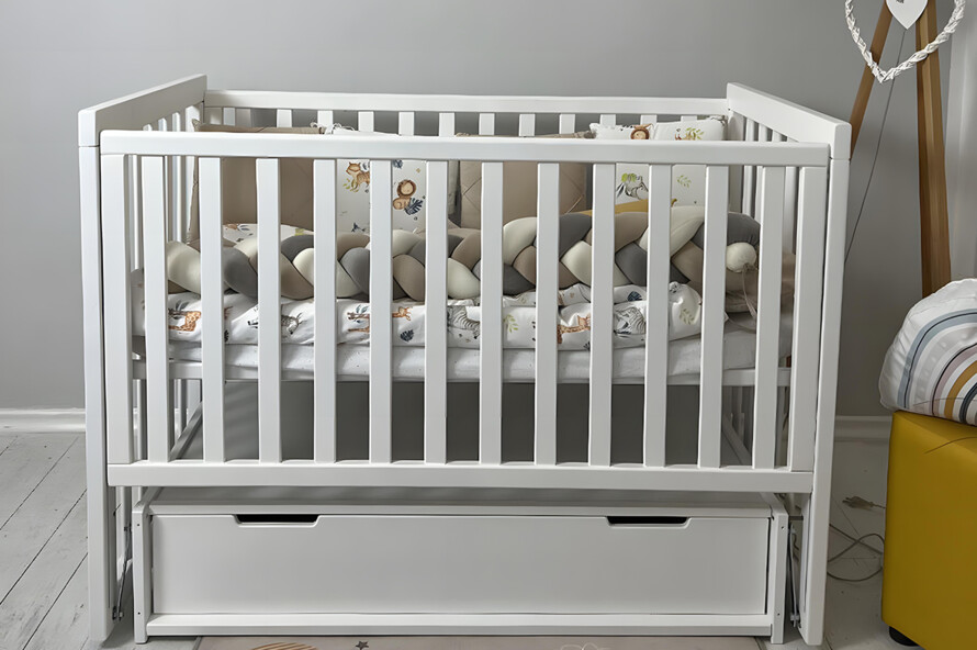 Ліжечко дитяче Мія з рухомою бічною стінкою та шухлядою