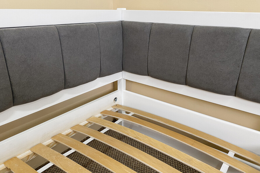 Ліжко з м`якою спинкою Лілі Колір Білий