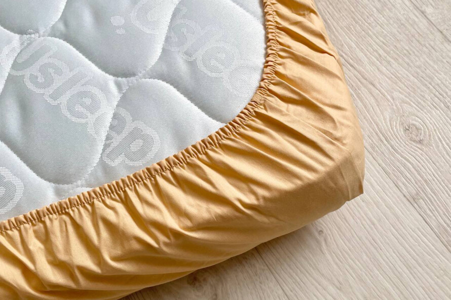 Комплект постільної білизни поплін гірчиця/ягода