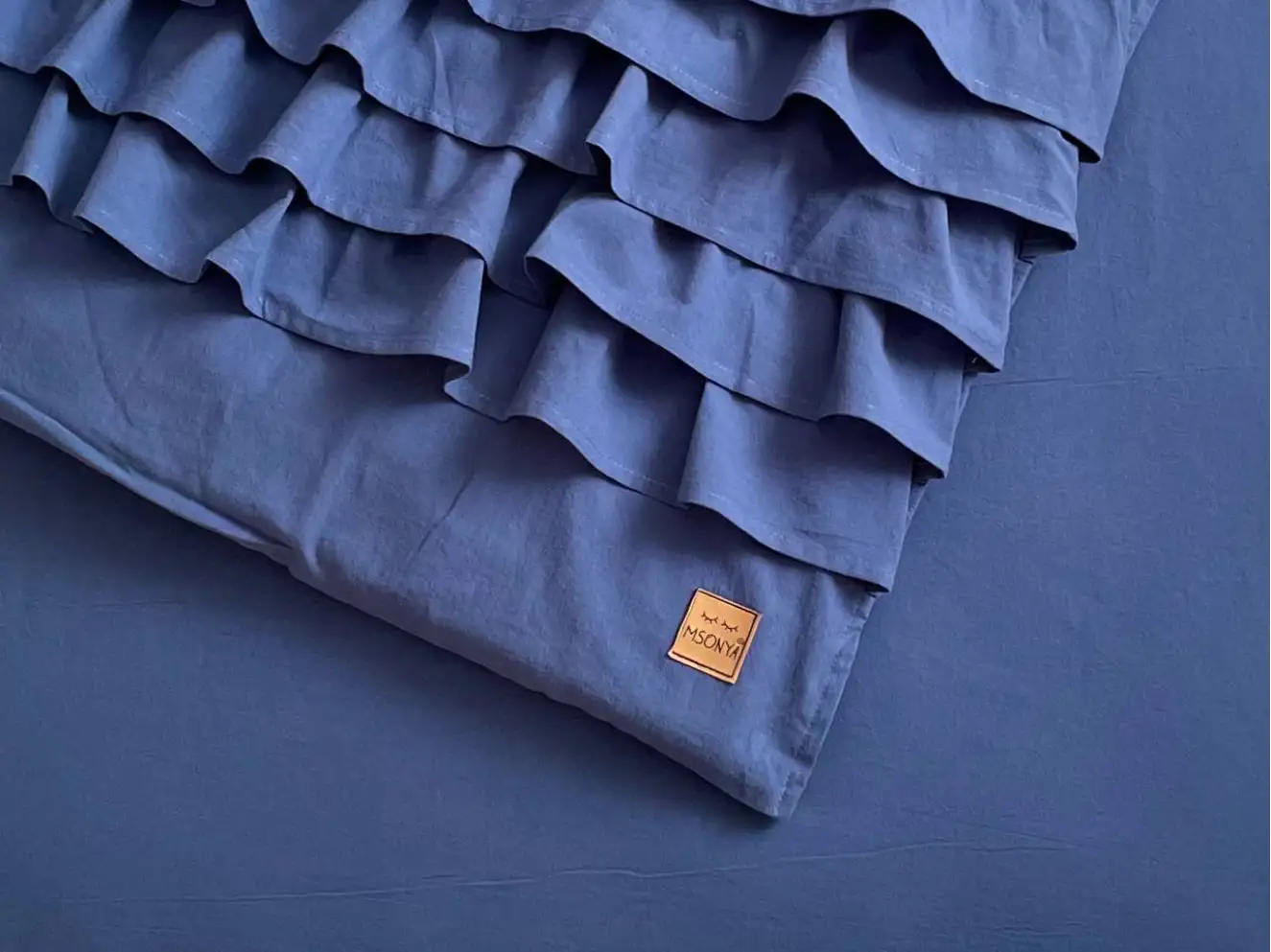 Комплект постільної білизни варена бавовна з рюшем синій Комплект постільної білизни варена бавовна з рюшем синій