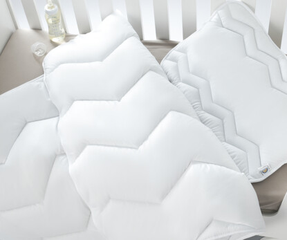 Набір дитячий у ліжечко Comfort ковдра 100х135 см та подушка 40х60 см