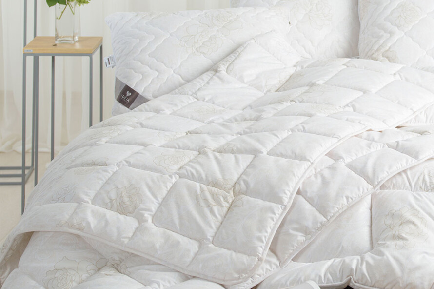 Одеяло 4 Сезона ЗИМА - ЛЕТО два одеяла в наборе