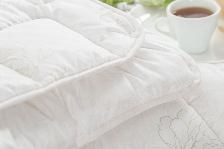 Одеяло 4 Сезона ЗИМА - ЛЕТО два одеяла в наборе