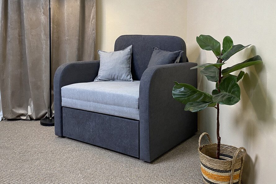 Крісло дитяче розкладне Карлсон