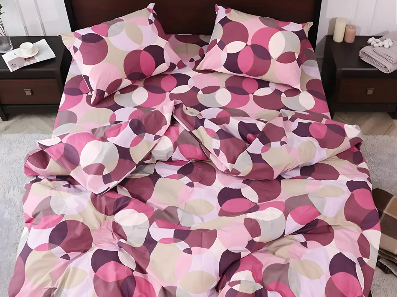 Полуторний набір постільної білизни Круги рожеві 150x220 з Бязі Gold Полуторний набір постільної білизни Круги рожеві 150x220 з Бязі Gold