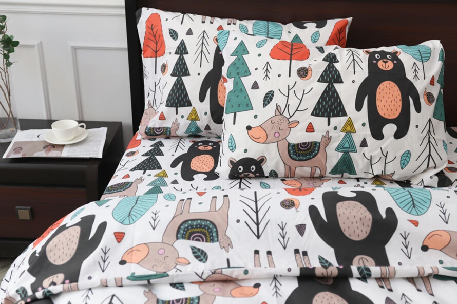 Полуторний набір постільної білизни Ліс із звірятами 150x220 з Бязі Gold