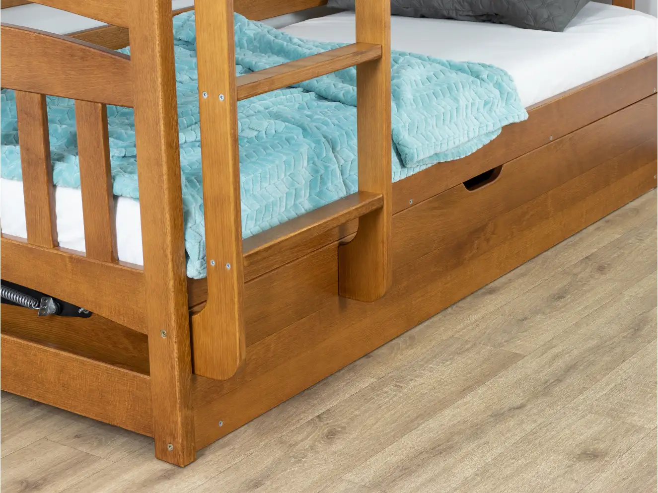 Дитяче двоярусне ліжко трансформер Бембі (бук)