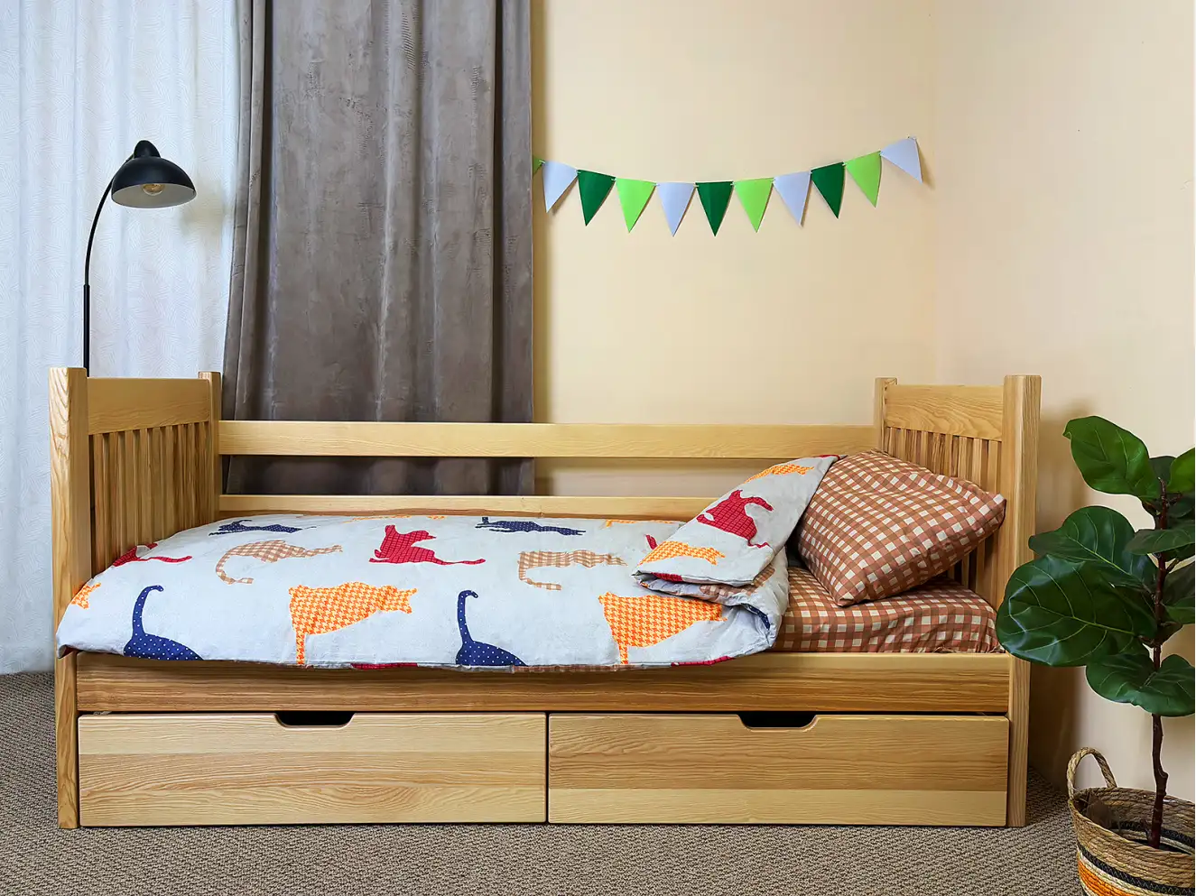 Дитяче ліжко з дерева Даніель (ясен) Тонований