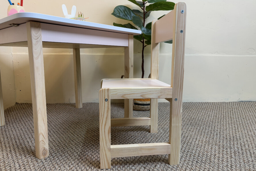 Комплект детский столик и стульчик (розовый)