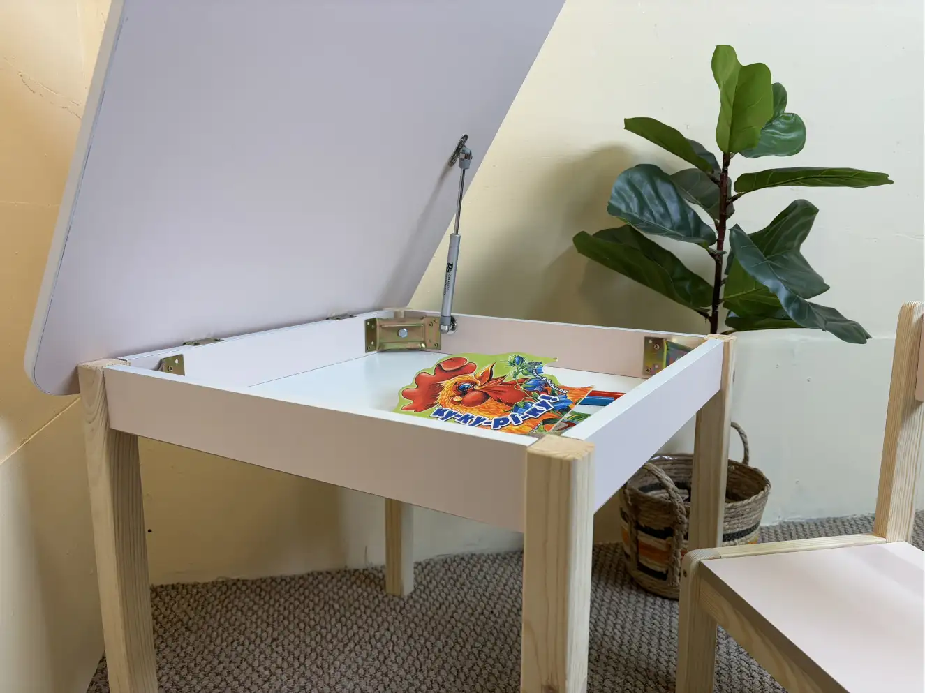 Комплект детский столик и стульчик (розовый)