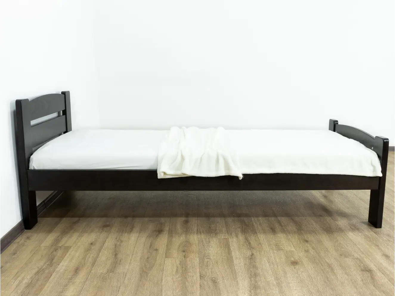 Детская кровать с дерева Каспер (бук) 