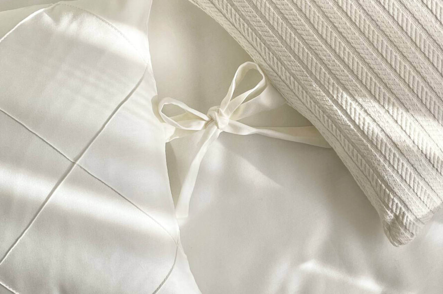 Комплект постільної білизни DreamLand молочний