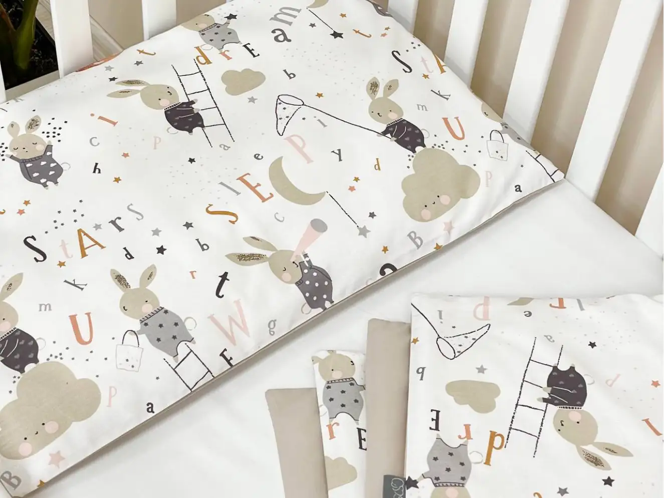 Комплект постельного белья Baby Mix Зайцы на лесенке бежевый