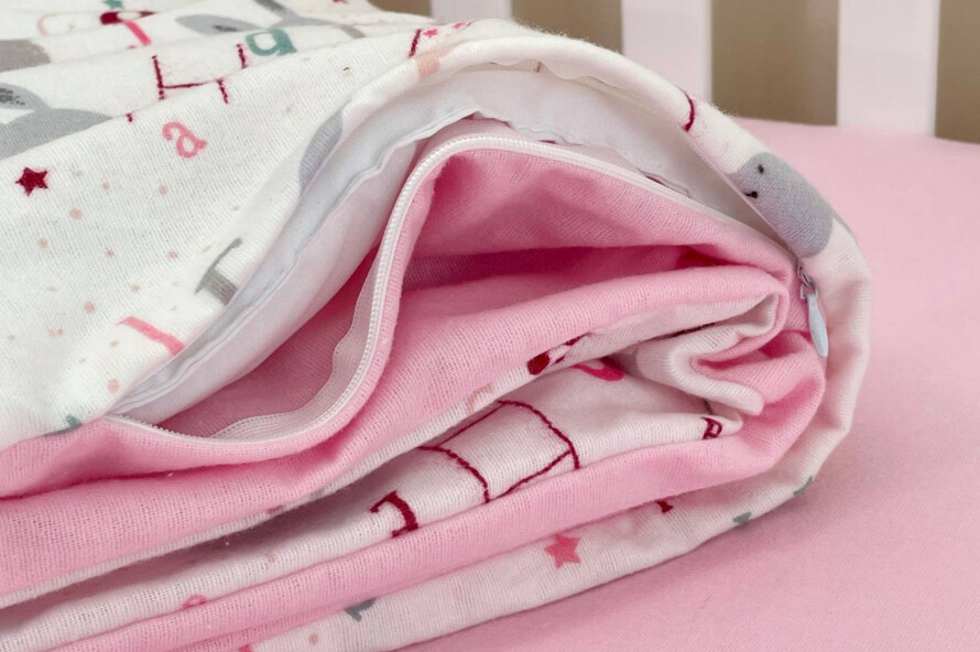 Комплект постельного белья фланель Зайцы на лесенке розовый