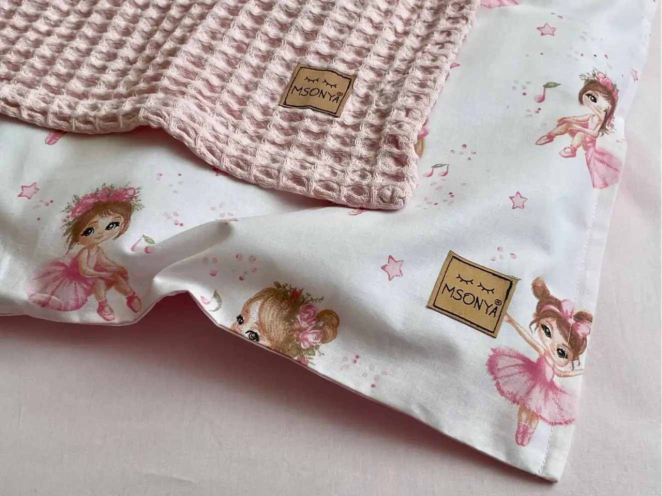 Комплект постільної білизни Танцівниці на рожевому