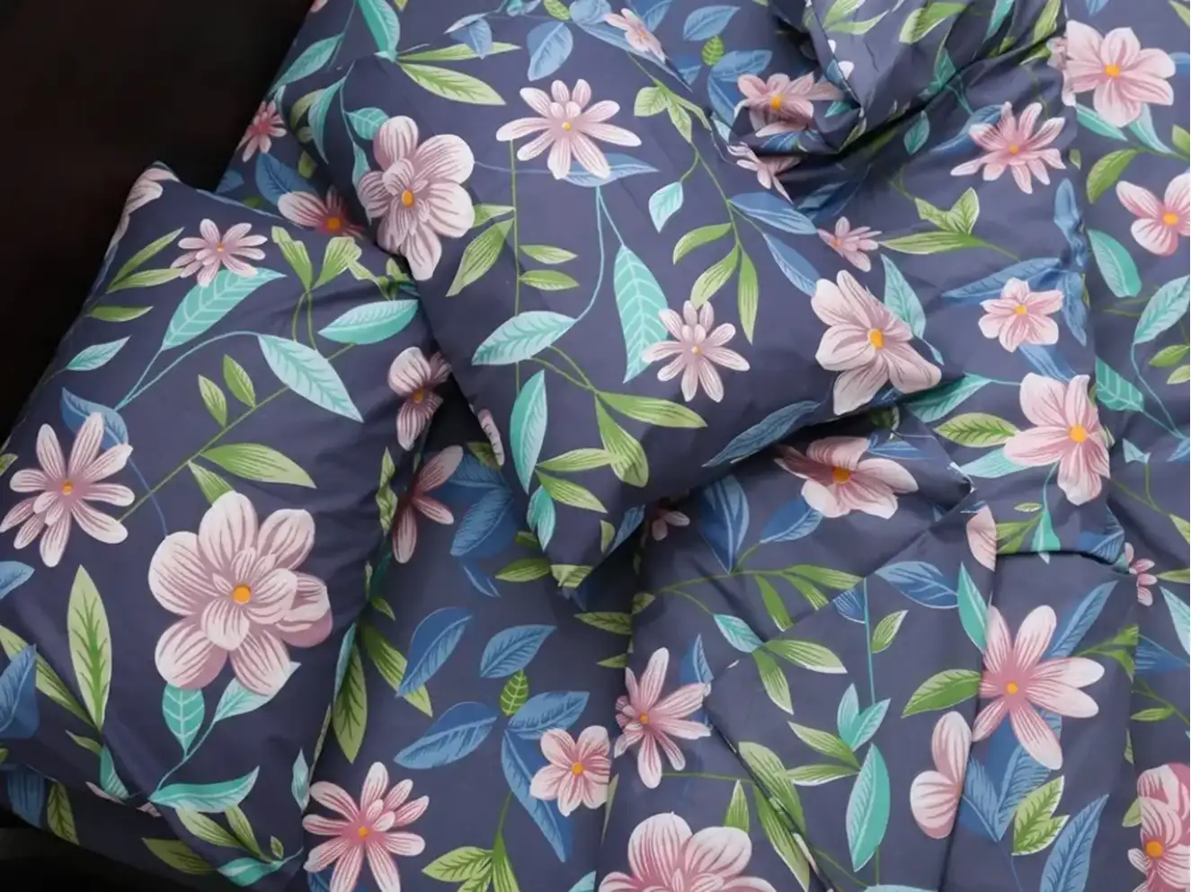 Полуторный набор постельного белья цветы и листья 150x220 из Бязи Gold