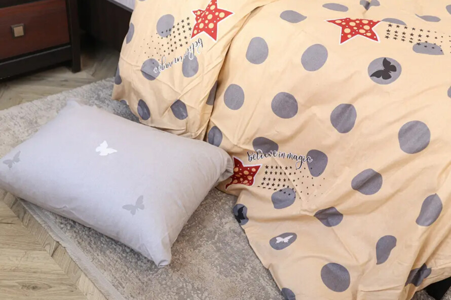 Полуторний набір постільної білизни у великий горох 150x220 з сатину