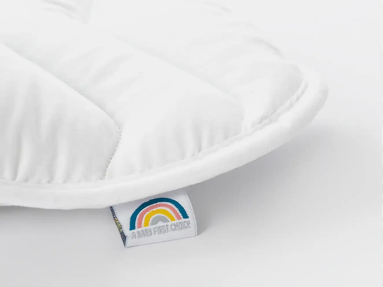 Подушка дитяча Comfort ТM PAPAELLA 40х60 см зигзаг/білий