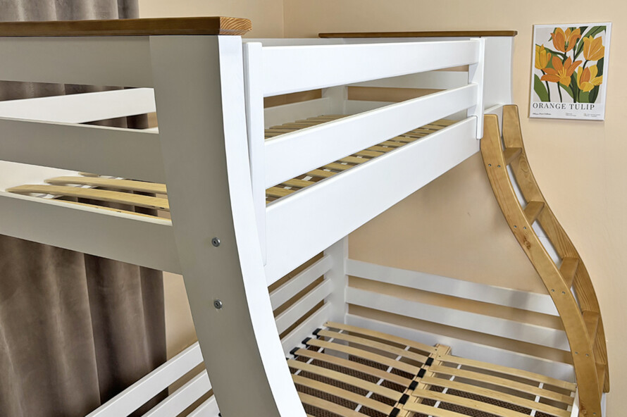 Ліжко двоярусне тримісне Аляска (Біле)