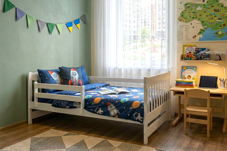 Дитяче ліжко Нордік (бук) Біле з бортиком 