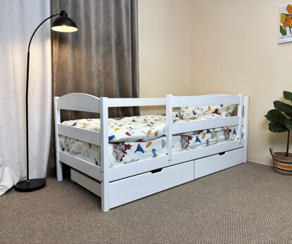 Дитяче ліжко з дерева Кіра комплект з бортиком і ящиком