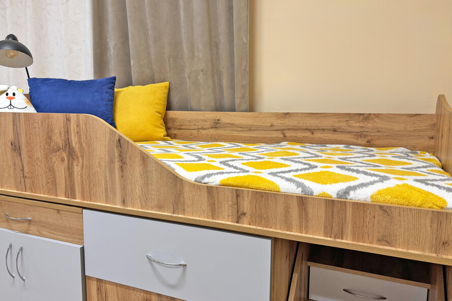 Кровать Комод Тахо со столом Цвет Тахо / Серый