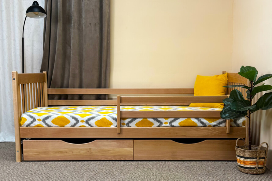 Детская кровать Нордик (бук) Натуральный с бортиком