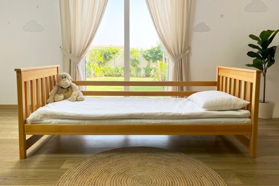 Ліжко дитяче Адель (бук) Колір Тонований