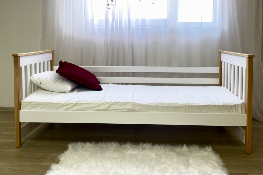 Ліжко дитяче з дерева Адель (бук) Колір RAL